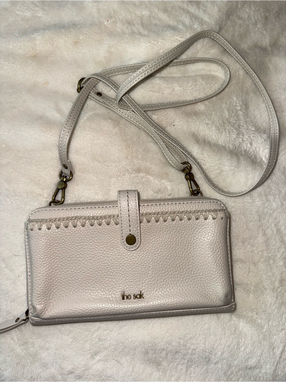 The Sak Cream Pebbled Leather Crossbody Wallet